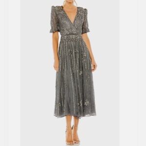 NWT Mac Duggal Elegant Gray Beaded Holiday Dress Size 16 Retails $598